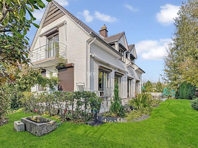 Villa - à vendre - 1933 