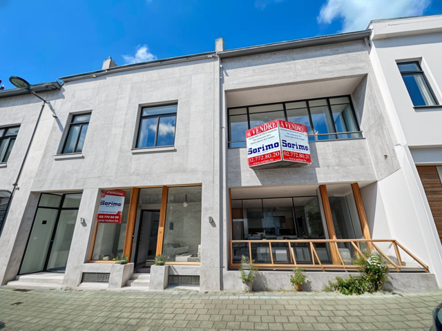 Gebouw voor gemengd gebruik - te koop - 1150 Woluwe-Saint-Pierre