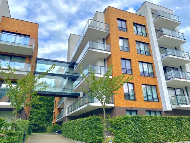 Binnenstaanplaats - te huur - 1200 Woluwe-Saint-Lambert - #6609888-1