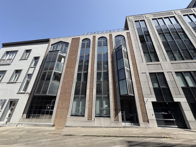 Gelijkvloerse verdieping - te koop - 1000 Bruxelles - #7286958-5