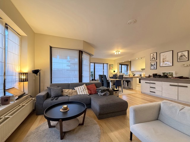 Flat - for rent - 1150 Woluwe-Saint-Pierre - #7298749-1