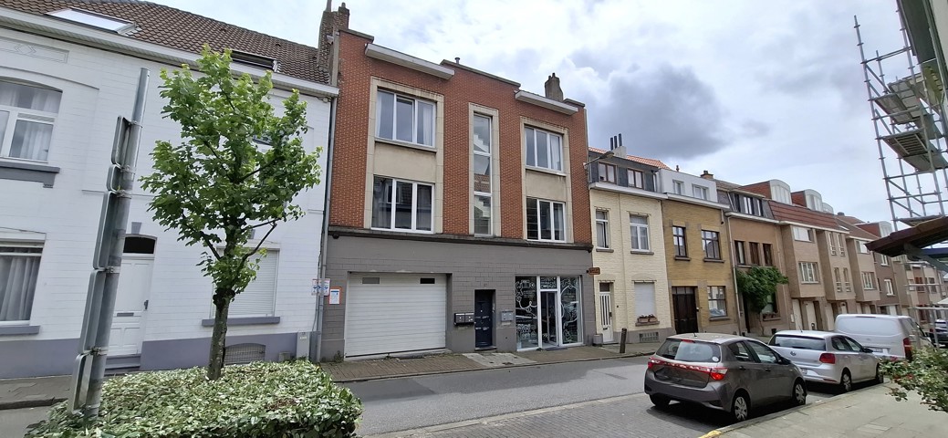 Studio - for rent - 1150 Woluwe-Saint-Pierre