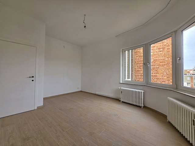 Appartement - te huur - 1150 Woluwe-Saint-Pierre - #7719438-33
