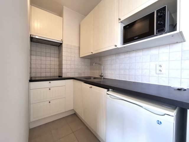 Studio - à louer - 1200 Woluwe-Saint-Lambert - #7740911-6