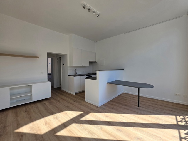 Appartement - te huur - 1040 Etterbeek - #7742845-1