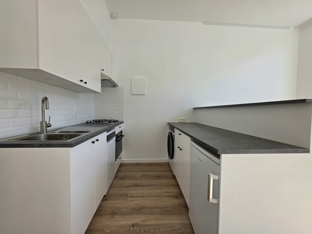 Appartement - te huur - 1040 Etterbeek - #7742845-3