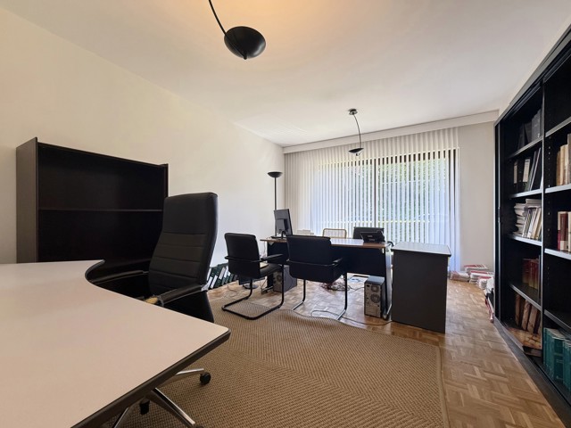 Offices - for rent - 1200 Sint-Lambrechts-Woluwe - #7772732-7