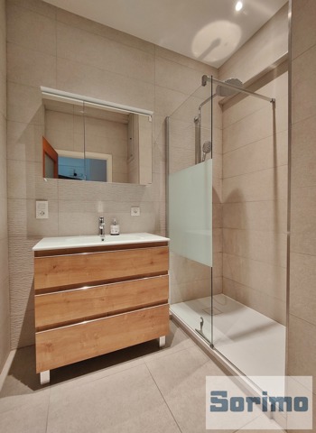 Appartement - te huur - 1050 Ixelles - #7778811-11