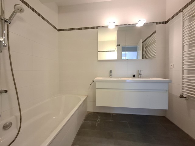 Flat - for rent - 1150 Woluwe-Saint-Pierre - #7792292-13