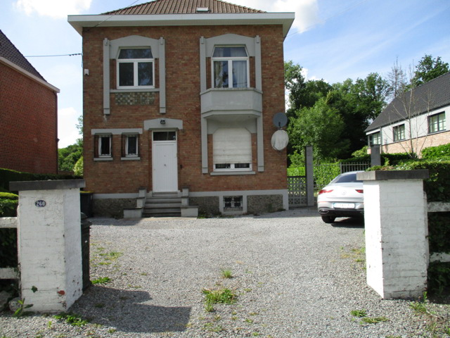 Superbe villa contemporaine � proximit� du SHAPE.
