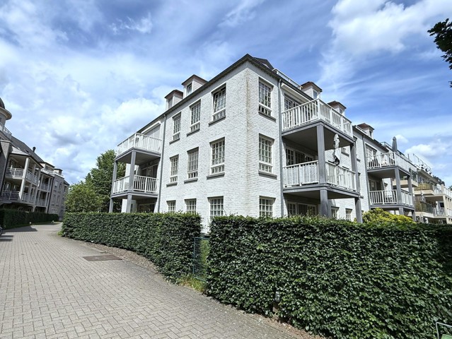 Gelijkvloers appartement.