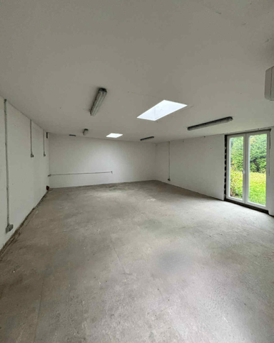 Entrepôt - à louer - 4347 Fexhe-le-Haut-Clocher