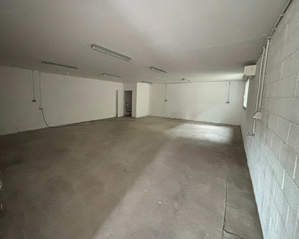 Entrepôt - à louer - 4347 Fexhe-le-Haut-Clocher