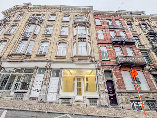 Rez commercial - à louer - 1050 Ixelles