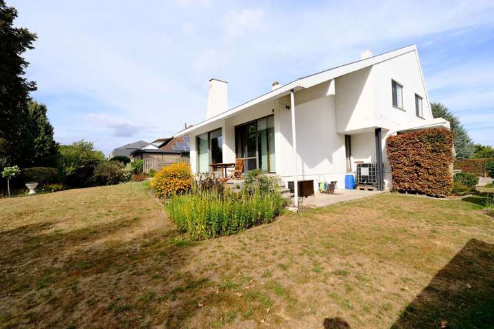 Villa - à vendre - 1600 Sint-Pieters-Leeuw