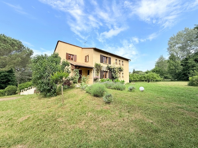 House - for sale - 24100 Bergerac