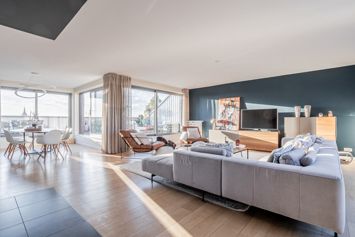 Penthouse - te huur - 1060 Saint-Gilles