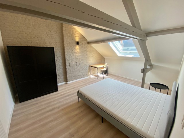 Chambre - à louer - 6000 Charleroi