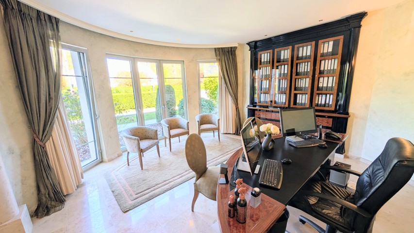 Bien exceptionnel - à vendre - 6110 Montigny-le-Tilleul