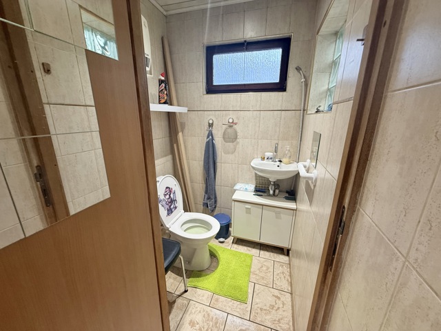 Maison - vente en viager - 6000 Charleroi