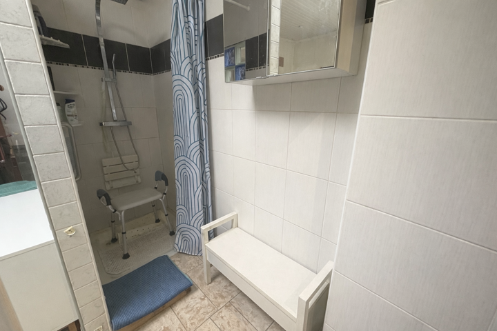 Maison - vente en viager - 6000 Charleroi