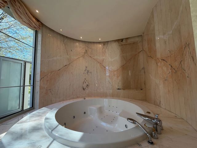 Bien exceptionnel - à vendre - 6110 Montigny-le-Tilleul