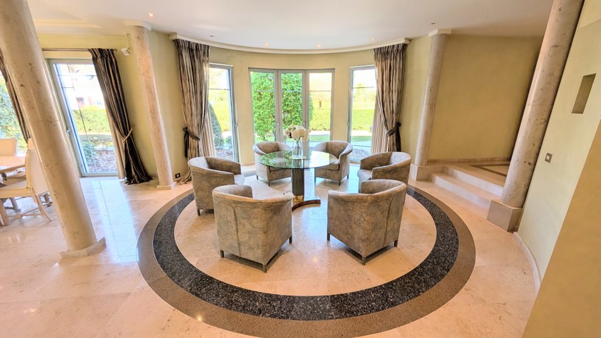 Bien exceptionnel - à vendre - 6110 Montigny-le-Tilleul