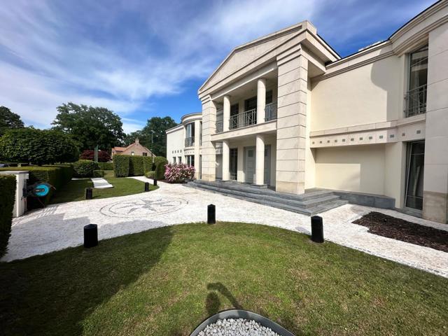 Bien exceptionnel - à vendre - 6110 Montigny-le-Tilleul