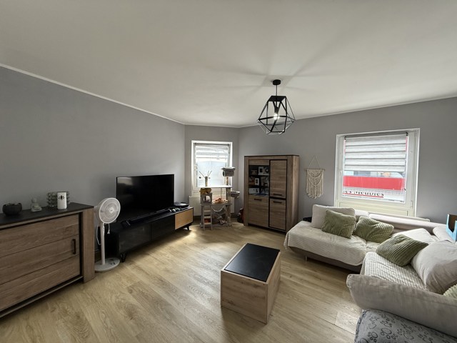Immeuble mixte - à vendre - 6180 Courcelles