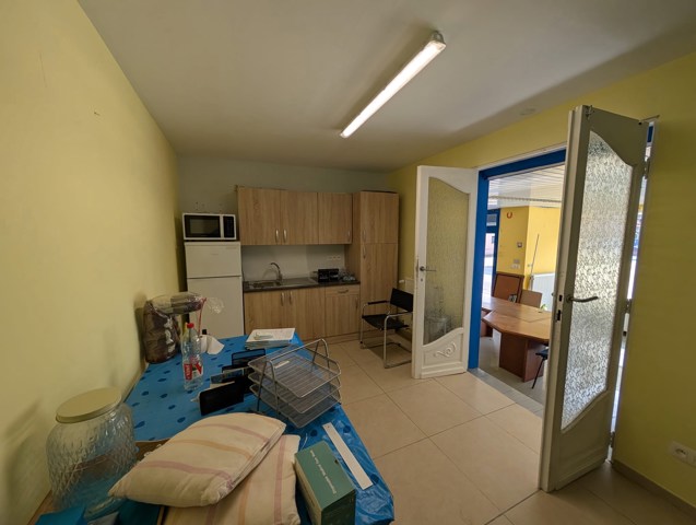 Immeuble mixte - à vendre - 6180 Courcelles