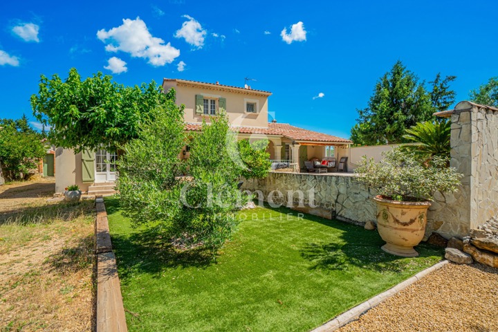 Maison - À vendre - 84420 Piolenc