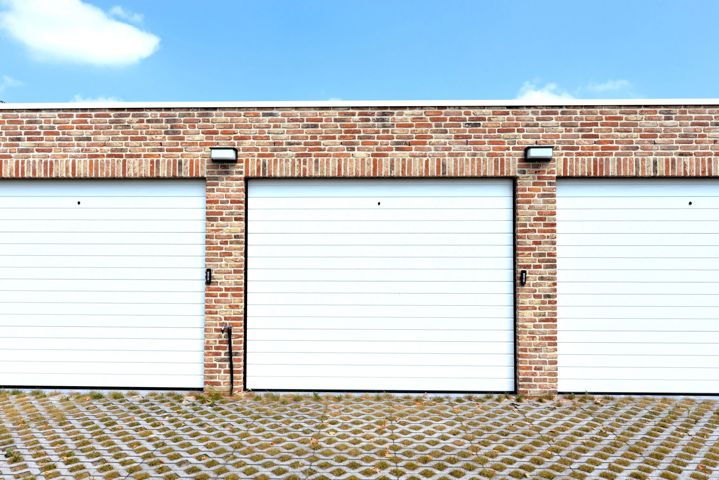 Garageboxen - te huur bij Immo Debacko