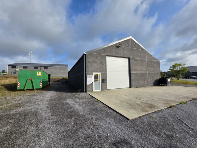 Warehouse - for rent - 5377 Somme-Leuze