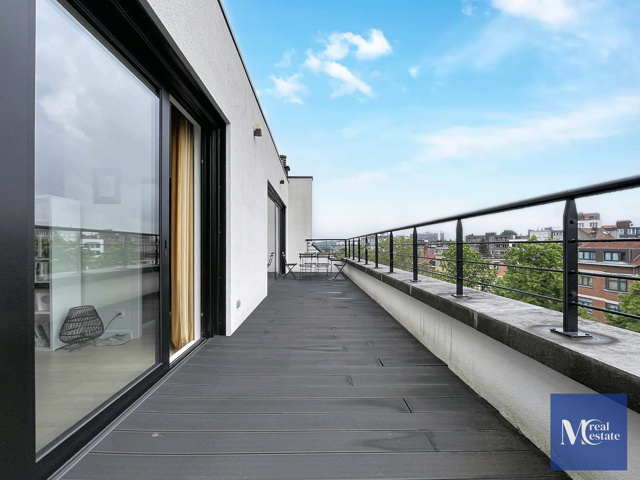 Penthouse - for rent - 1090 Jette