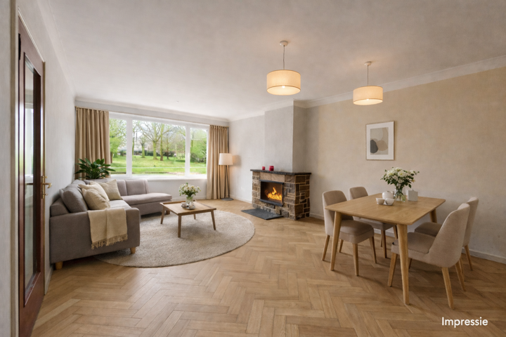 EDEGEM – Te renoveren 2-slpk appartement met ruime tuin