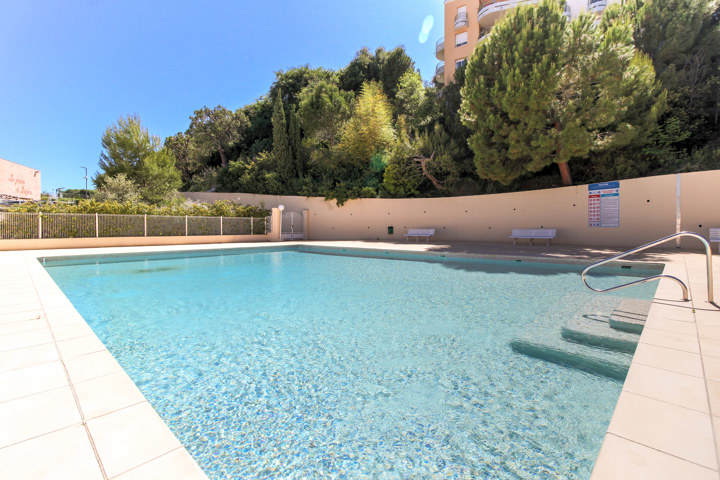 Appartement - À vendre - 06100 NICE