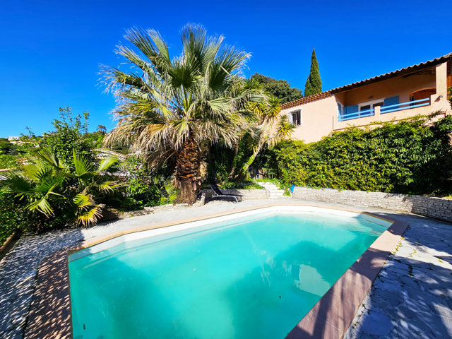 Maison - À vendre - 06100 NICE