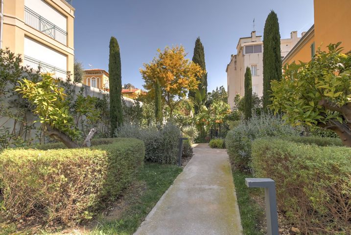 Appartement - À vendre - 06310 Beaulieu-sur-Mer