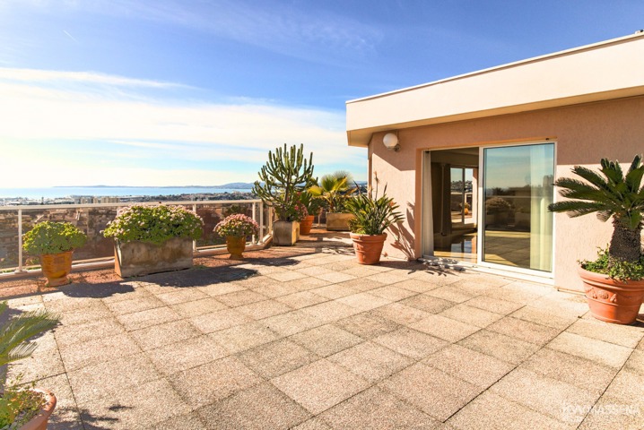 Appartement - À vendre - 06200 NICE