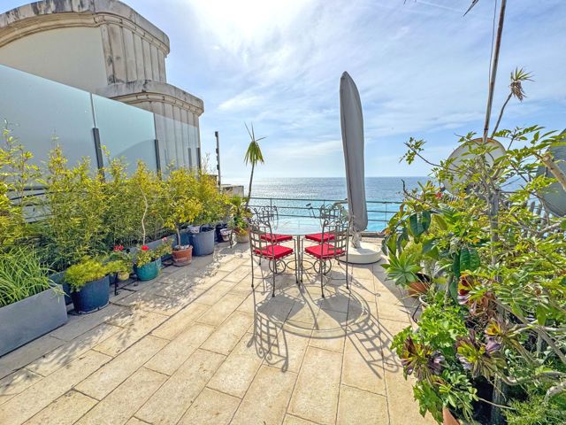 Appartement - À vendre - 06000 NICE