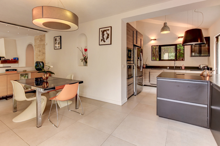 Maison - À vendre - 06130 Grasse