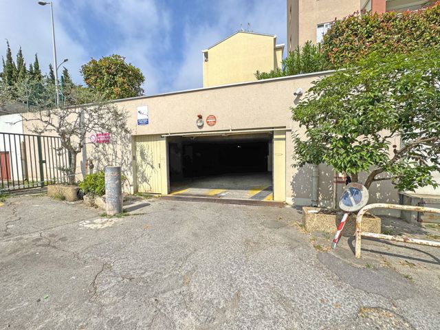 Inside parking - for sale - 06200 Nice
