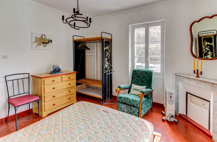 Appartement - À vendre - 06450 Lantosque