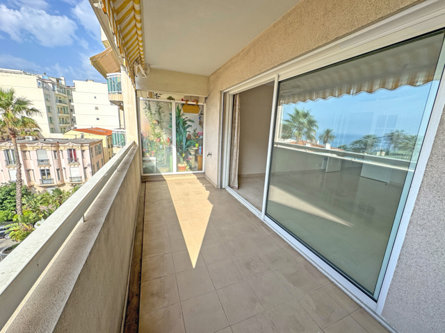 Flat - for sale - 06000 Nice