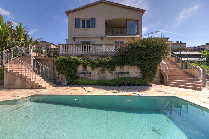 Maison - À vendre - 06570 Saint-Paul-de-Vence