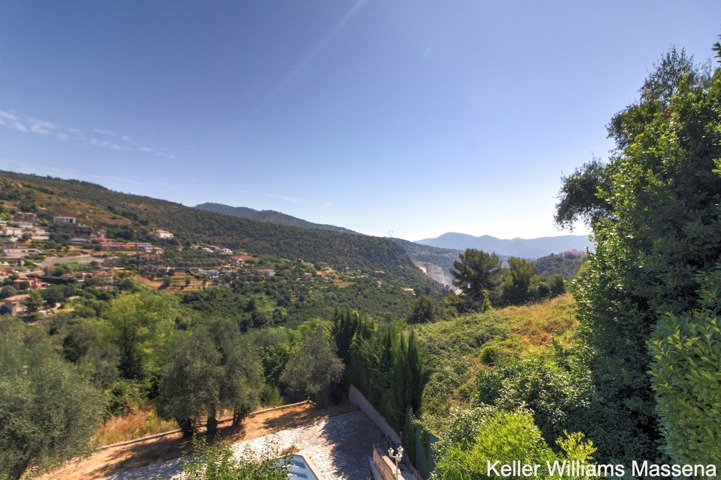 Maison - À vendre - 06950 Falicon