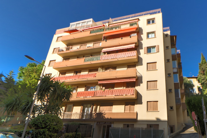 Flat - life annuity sale - 06100 Nice