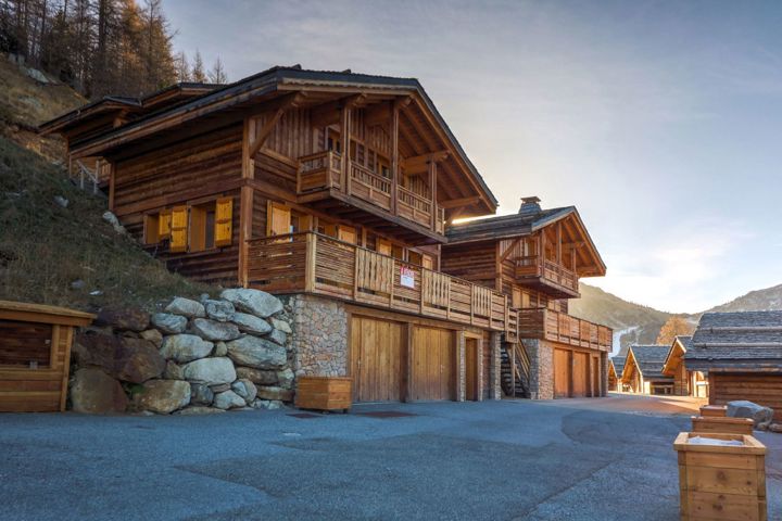 Chalet - À vendre - 06420 Isola