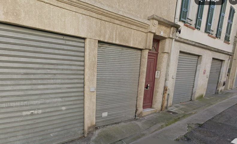 Garage (ferme) - À vendre - 06200 Nice