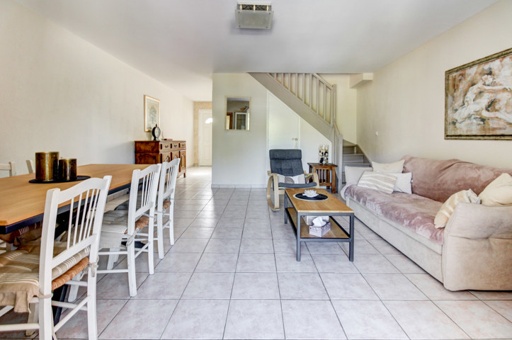 Appartement - À vendre - 06510 Carros